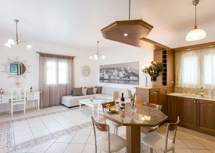 Panos Luxury Вилла *