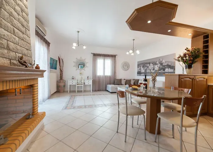 Вилла Panos Luxury