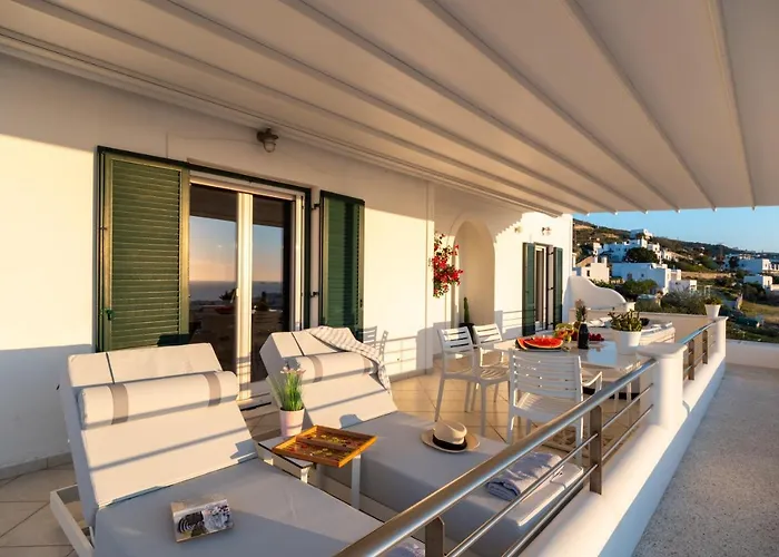 Panos Luxury Villa *